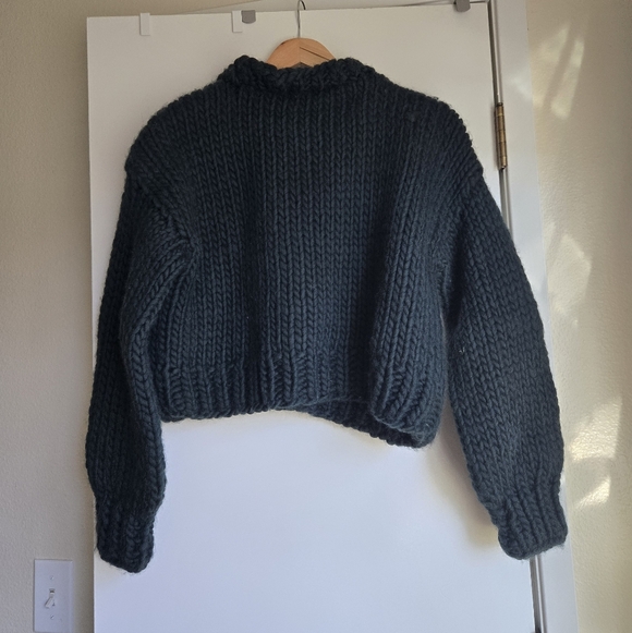 Handknit Cropped Wool Sweater - Picture 3 of 8